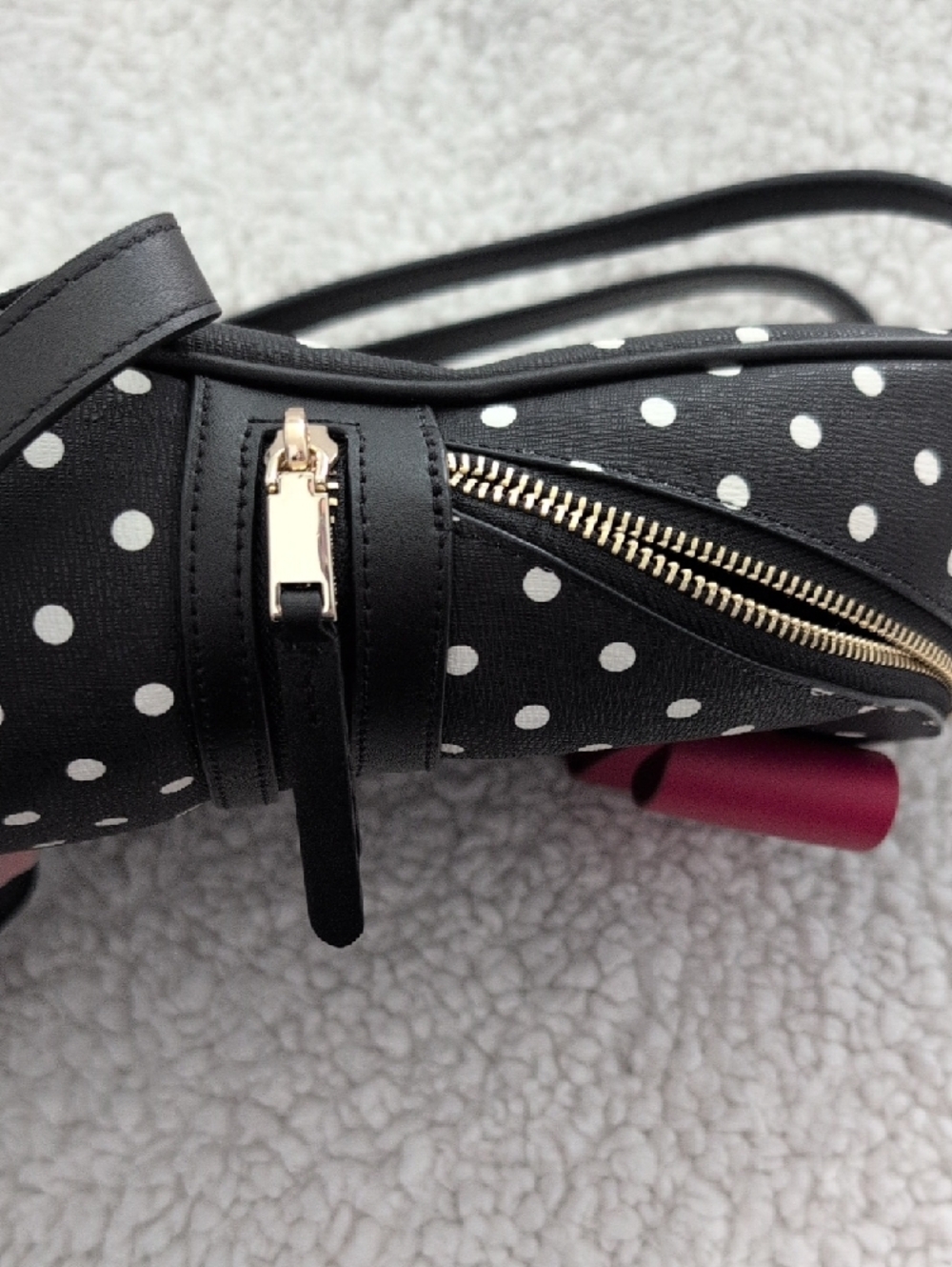 🎀 Disney x Kate Spade Minnie Mouse Backpack 🎀 - Picture 9 of 10